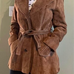 1970s Retro Vintage Brown Suede Women's Jacket with Belt M